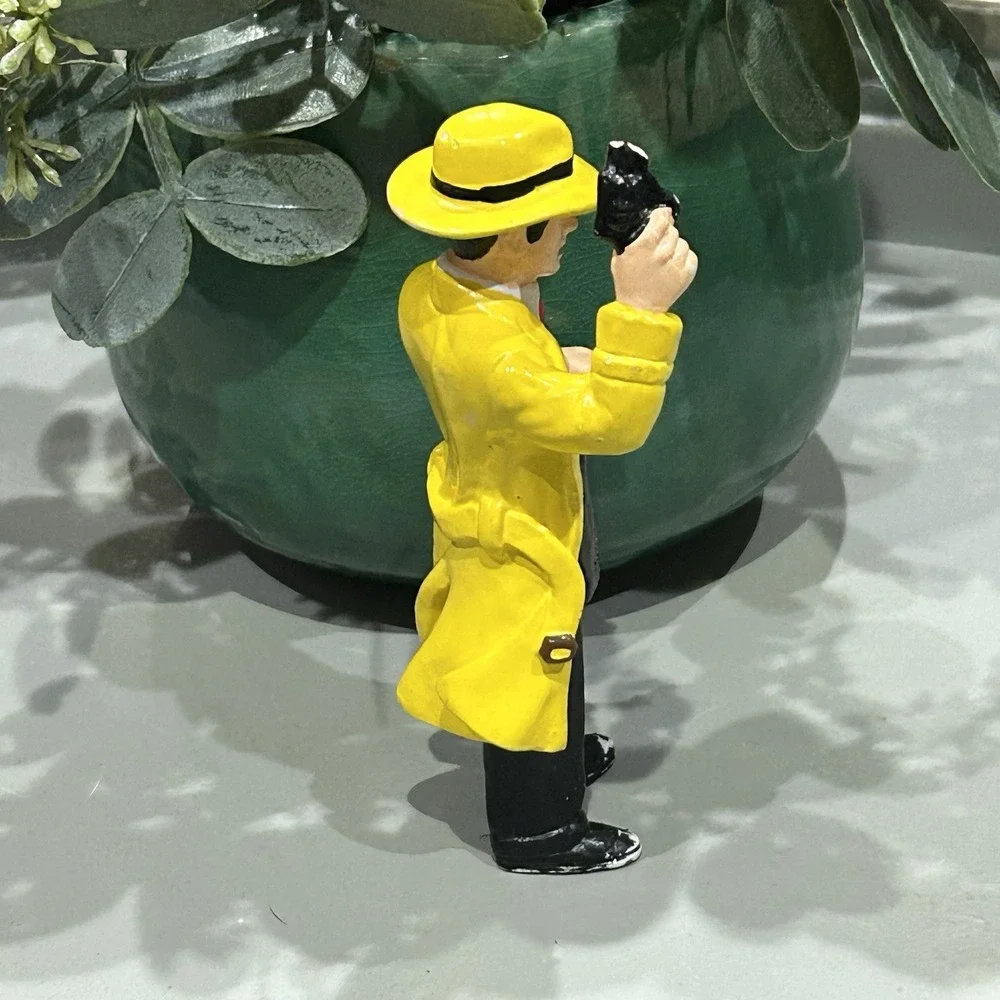 Dick Tracy Detective 4